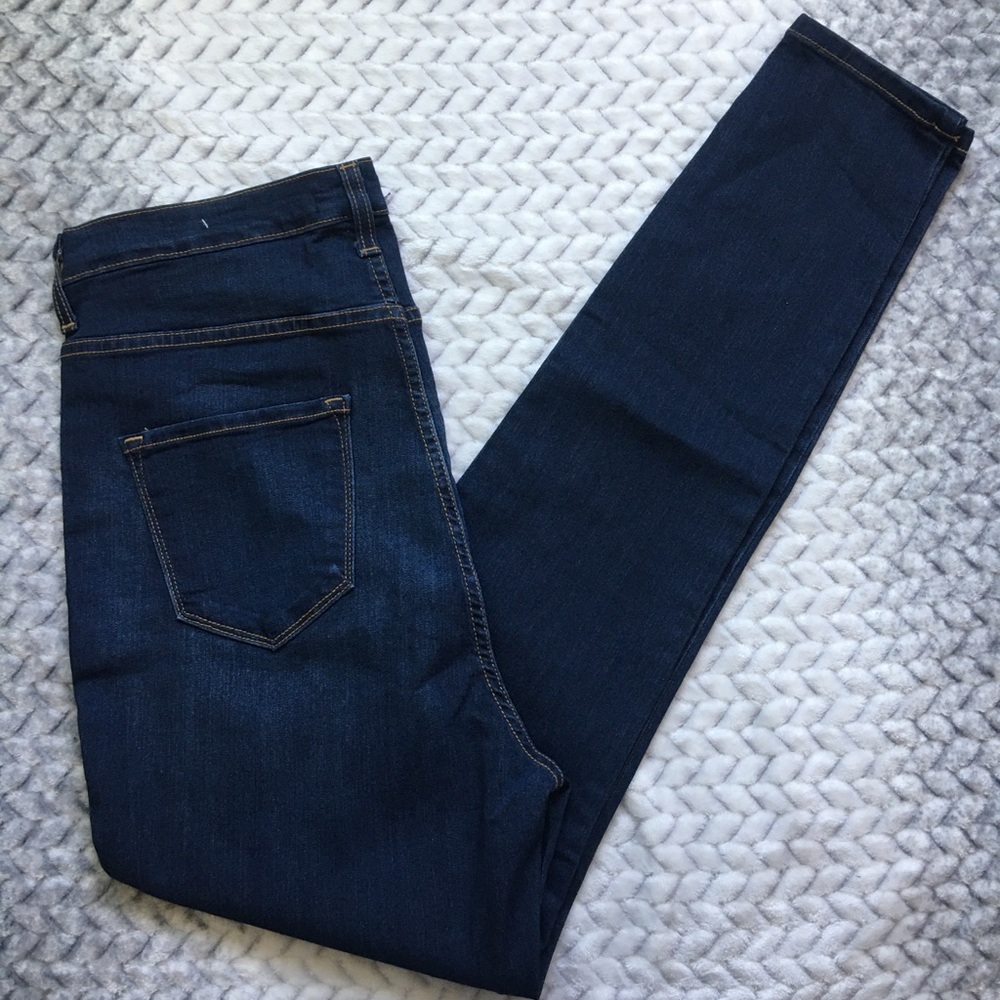 NWOT High Waisted Denim Jeans